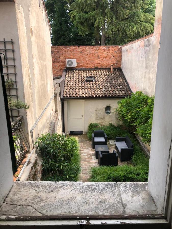 19 Borgo Cavour Bed & Breakfast Treviso Luaran gambar